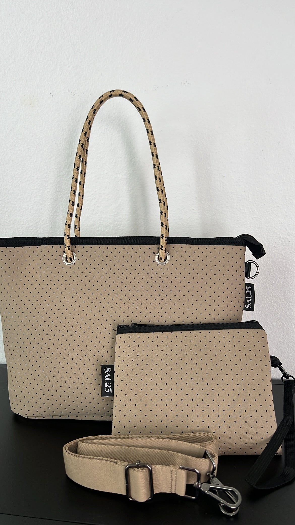 Cartera tote mediano color latte