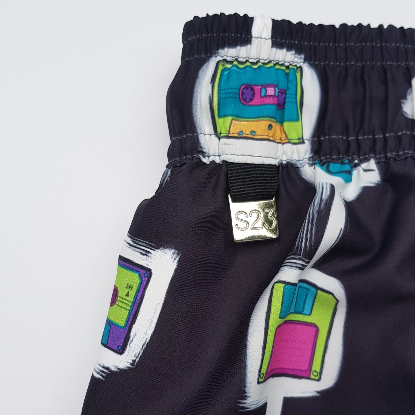 BLACK RETRO SWIMTRUNK